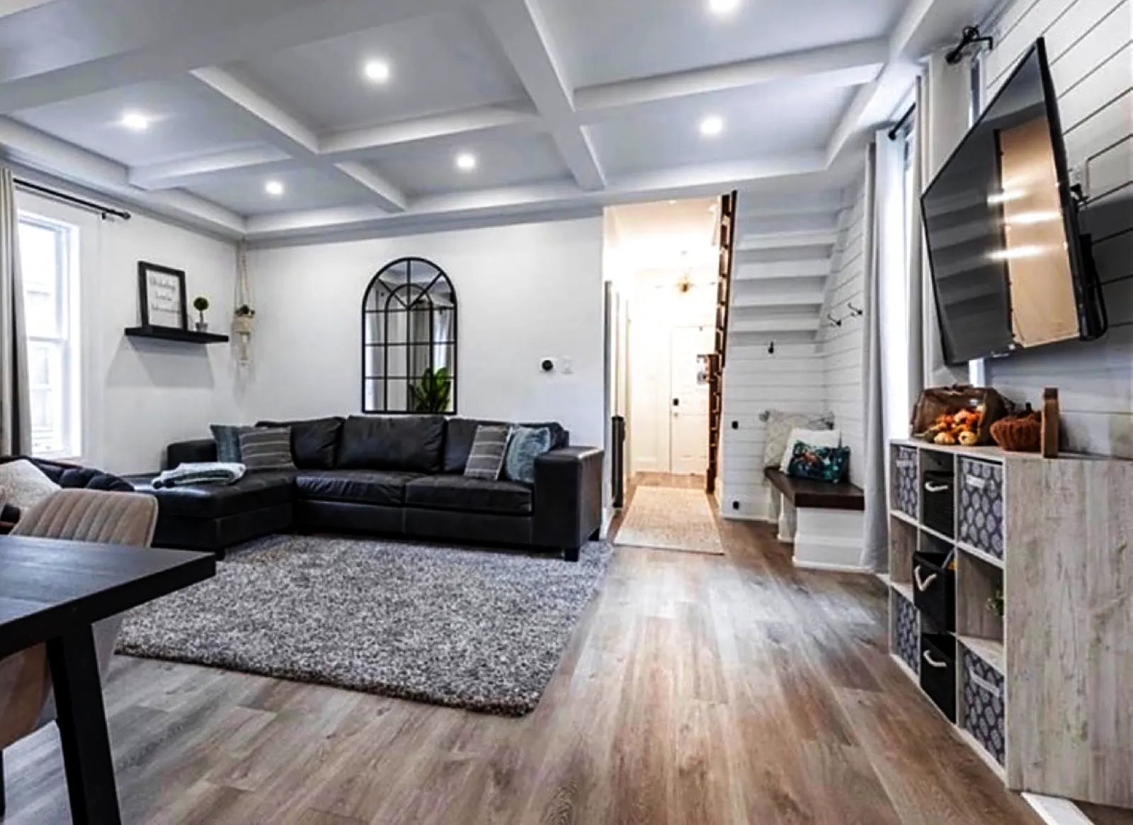 Warm & Inviting Living Room